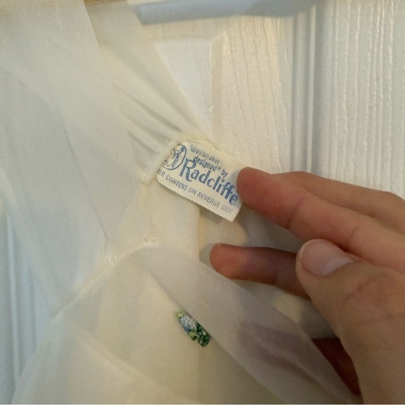 VINTAGE RADCLIFFE White Peignoir Nightgown 50s Chiffon Laced Two Piece Set - Picture 11 of 16